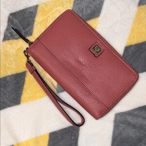Women's Pink Leather Zip Wristlet Wallet